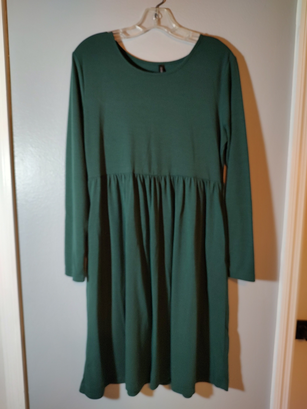 Long Sleeve Emerald Green Gathered Waist Dress